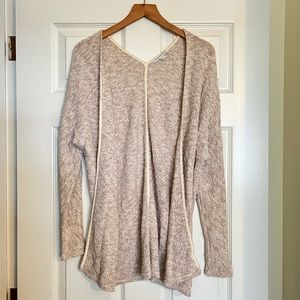 American Eagle Oatmeal Marled Cardigan Size Medium